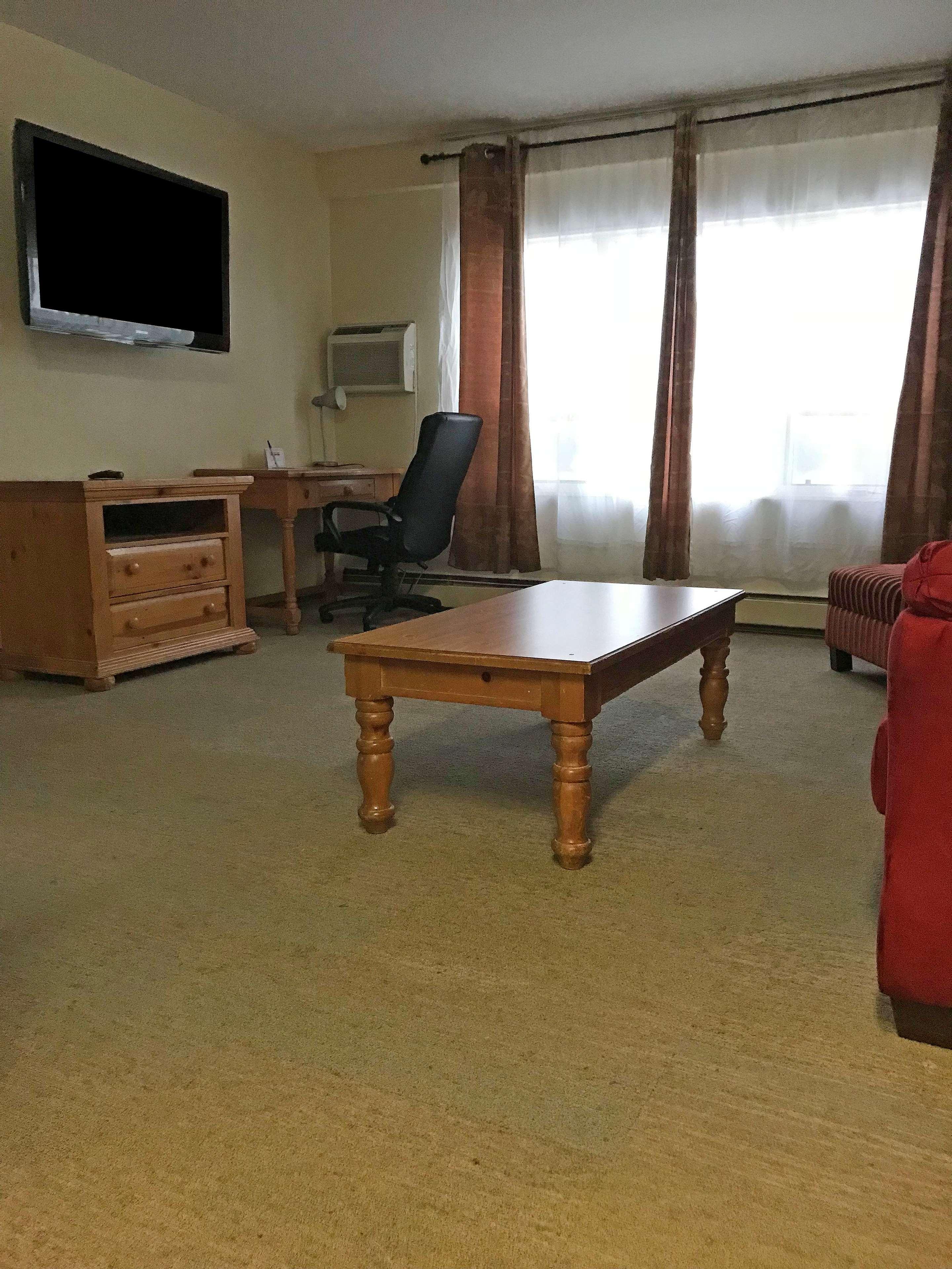 Americas Best Value Inn & Suites Anchorage Airport Exterior foto