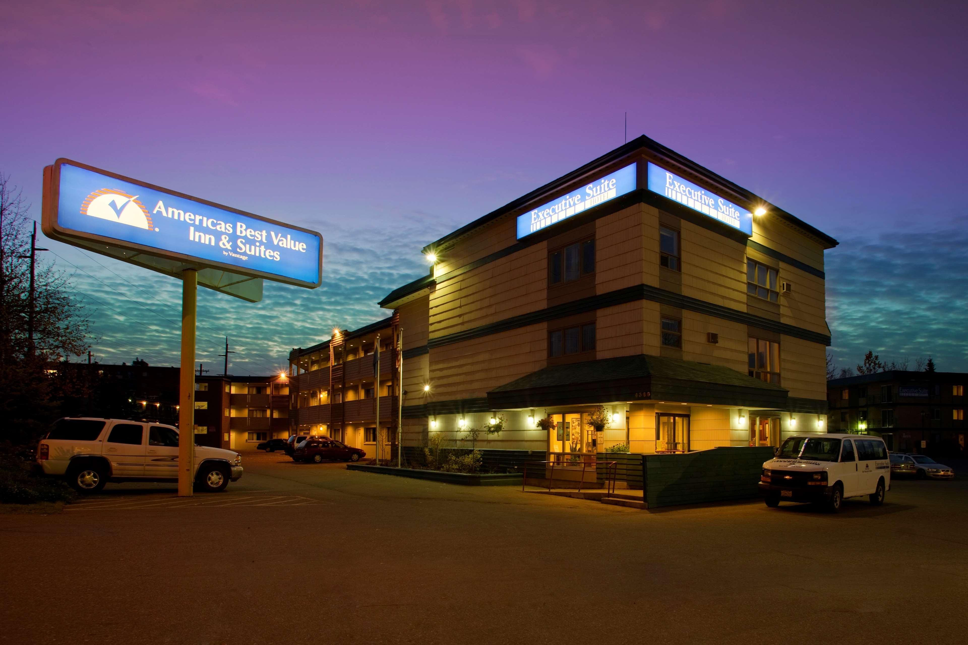 Americas Best Value Inn & Suites Anchorage Airport Exterior foto