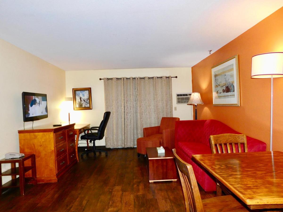 Americas Best Value Inn & Suites Anchorage Airport Exterior foto